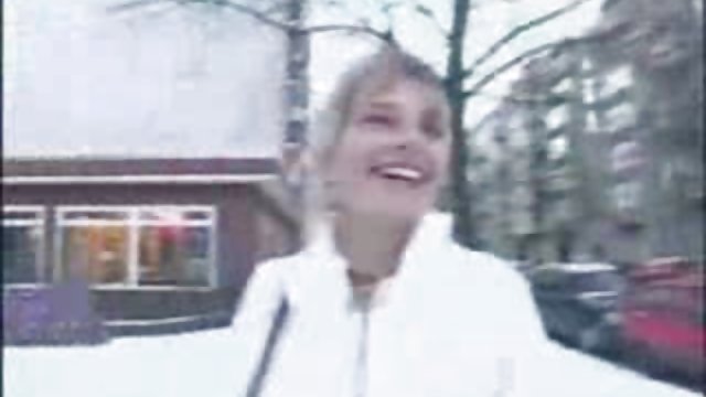 Na pitanje da je lezbijka u filmu video super seks čini Cooney