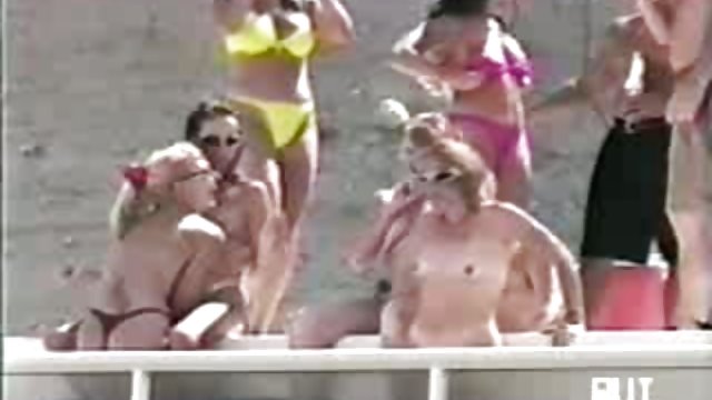 Ljubavnik je jebao mutnu crvenokosu seks xxx zoo djevojku